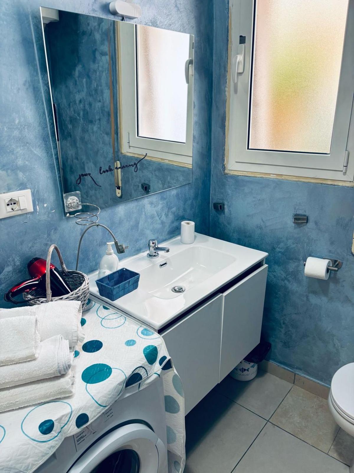 Brown Apartment Санремо Екстер'єр фото