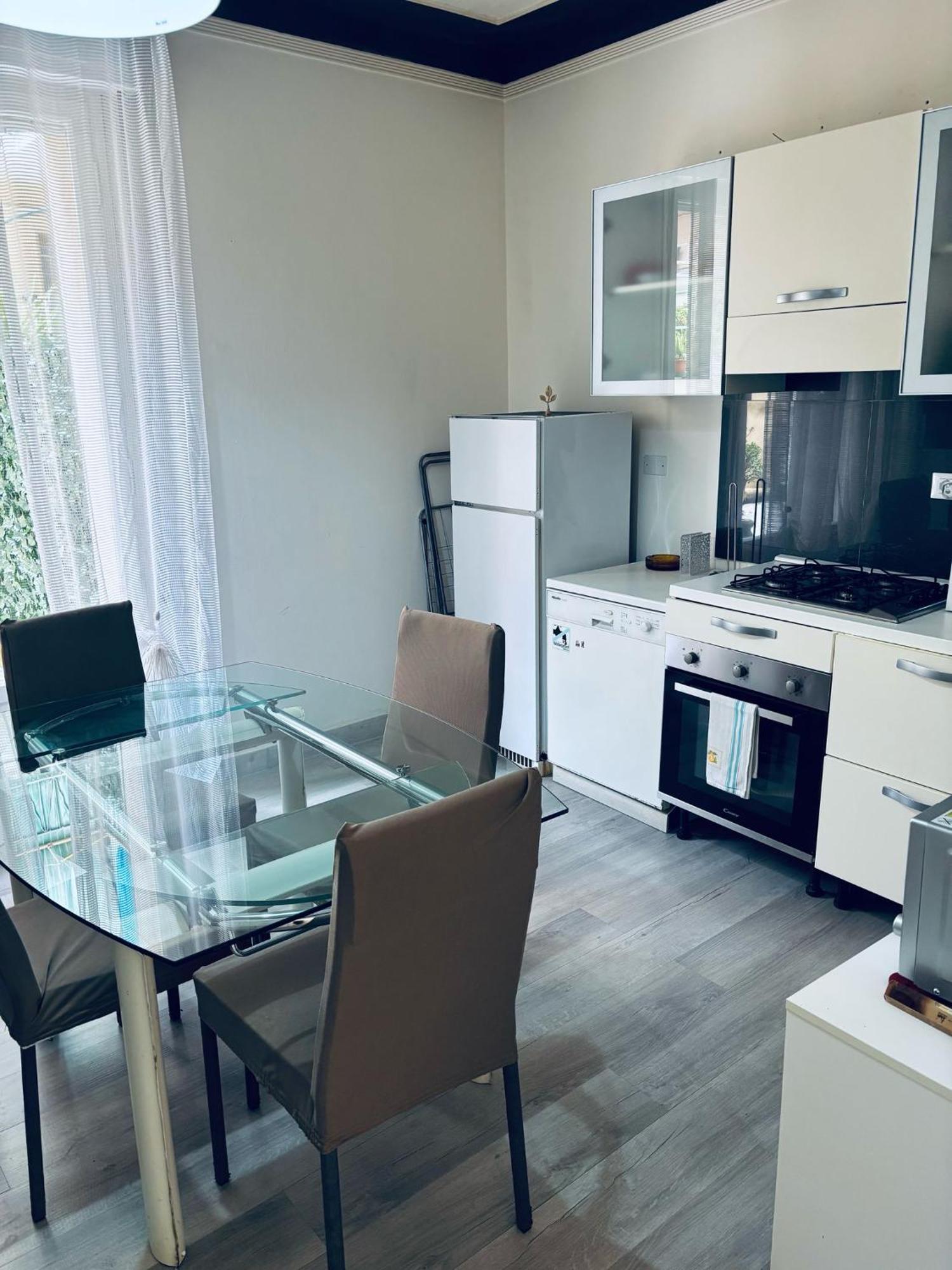 Brown Apartment Санремо Екстер'єр фото