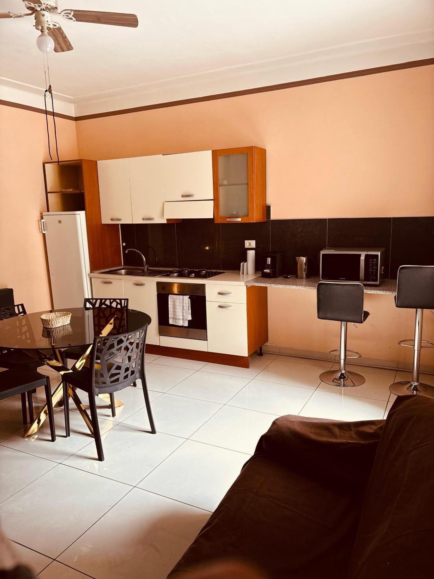 Brown Apartment Санремо Екстер'єр фото