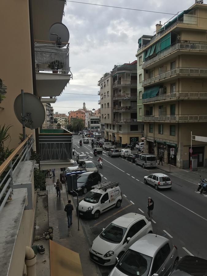 Brown Apartment Санремо Екстер'єр фото